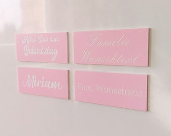 Türschild Pink/Weiß Namensschild Briefkastenschild Klingelschild Haustür Acryl Kunststoff selbstklebend Gravur Personalisiert Top Größen