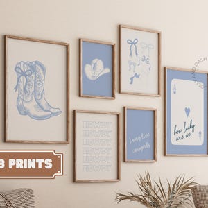 Decoración del oeste, Láminas de vaqueras costeras, Conjunto de pared de galería, Arte de pared azul claro, Qué suerte tenemos, Arte de pared moderno, Decoración de dormitorio, Arte de pared femenino