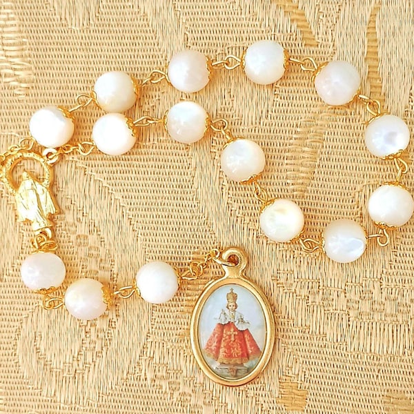 Mother-of-pearl Chaplet of the Infant Jesus of Prague