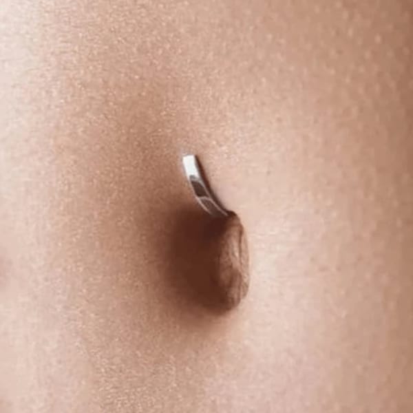 14G  Titanium Belly Button Clicker| Minimalist Navel Jewellery  Hoop Hinged Carved Belly Bar Ring 1.6*10