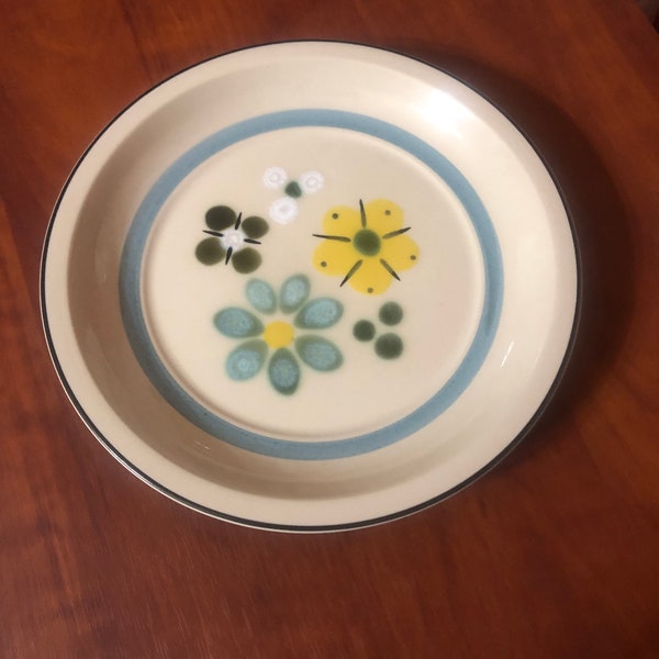 MCM JCPenney Anemone 7.5” dessert plate Stoneware