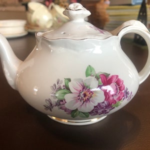 Crown Dorset Dainty Teapot Tea Pot Made in England Staffordshire Floral