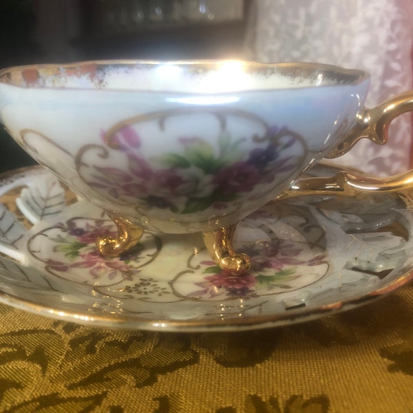 Hard find! Reticulated leaf edge Lusterware Pink purple floral Tea cup and saucer set