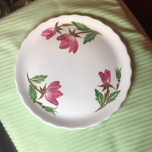 Canonsburg Pottery American Beauty Dinner Plate Hand Painted Made in Pennsylvania Magenta Pink Tulips 9.25”