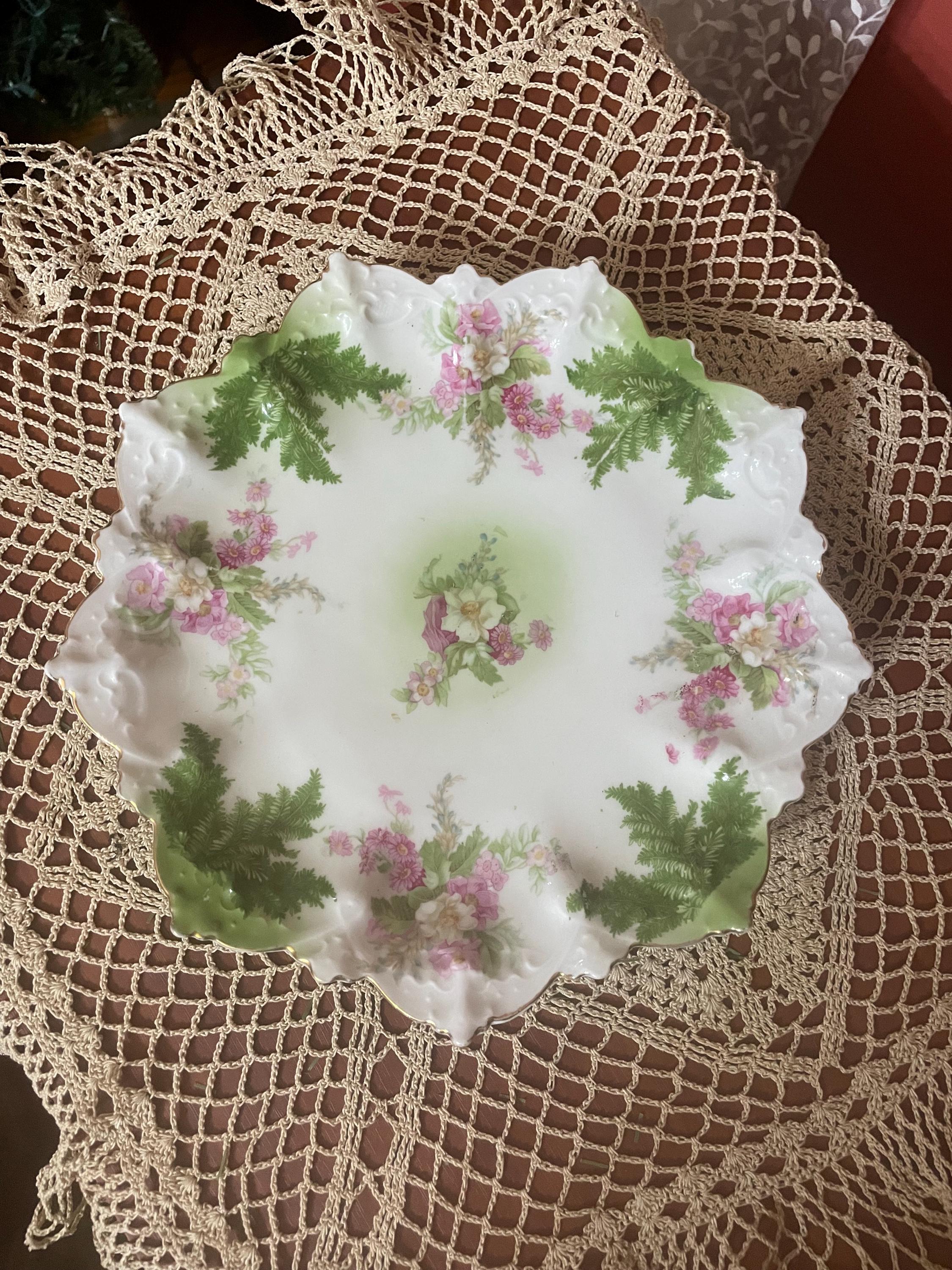 アンティーク　プレート　手描き　金彩　 薔薇　オーストリア アンティーク プレート 手描き 金彩 Royal 薔薇 オーストリア