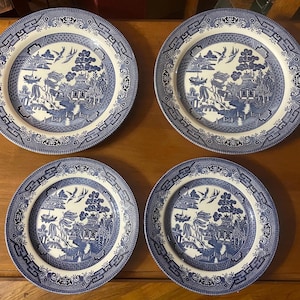 Churchill Willow Blue Set of  Four Plates Salad and Dinner