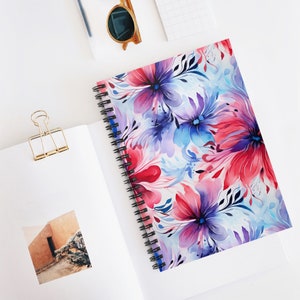 Abstraktes Aquarell Blumen-Spiralnotizbuch - Liniert
