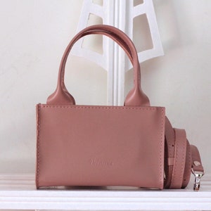 Sac à main femme cuir de qualité, sac bandoulière pour femme, petit sac femme cuir véritable rose poudré, idée cadeau d'anniversaire femme