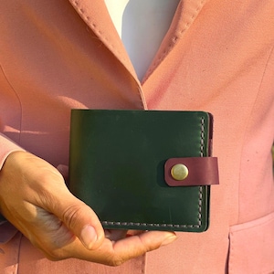 Petit portefeuille femme personnalisé, Cuir de qualité, Gravure Initiales, Cadeau anniversaire femme, Portefeuille compact, Noces de cuir