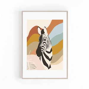 Op de afbeelding: Een illustratie van een zwart-witte zebra op een kleurrijke abstracte achtergrond. De achtergrond heeft tinten van oranje, geel, blauw en bruin.