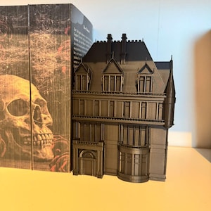 Haunting Adeline Boekensteunen Geïnspireerd Donkere Romantiek Parsons Manor Boekachtige Jacht Adeline Cadeau Idee Landhuis Serre 3D Print afbeelding 2
