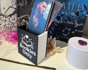 Lesezeichenhalter Buchform verschiedene Designs für Bookies & BookTok Trend, Bookie Design verschiedene Farben ein ideales Geschenk