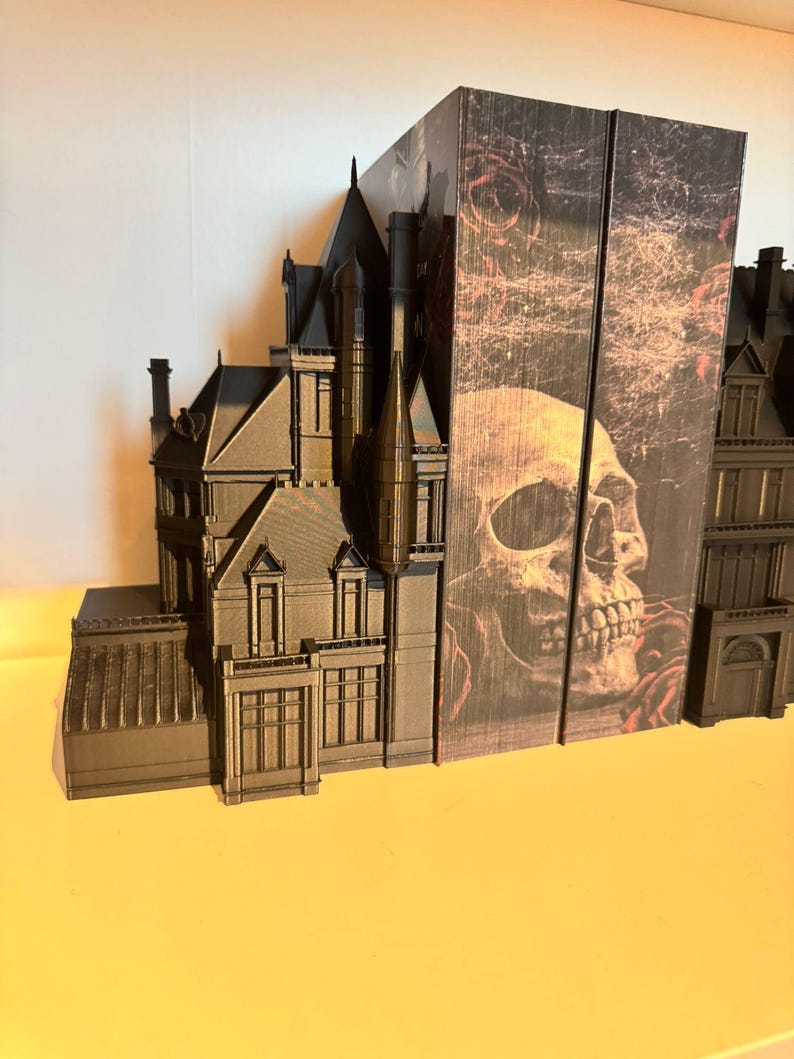 Haunting Adeline Boekensteunen Geïnspireerd Donkere Romantiek Parsons Manor Boekachtige Jacht Adeline Cadeau Idee Landhuis Serre 3D Print afbeelding 3