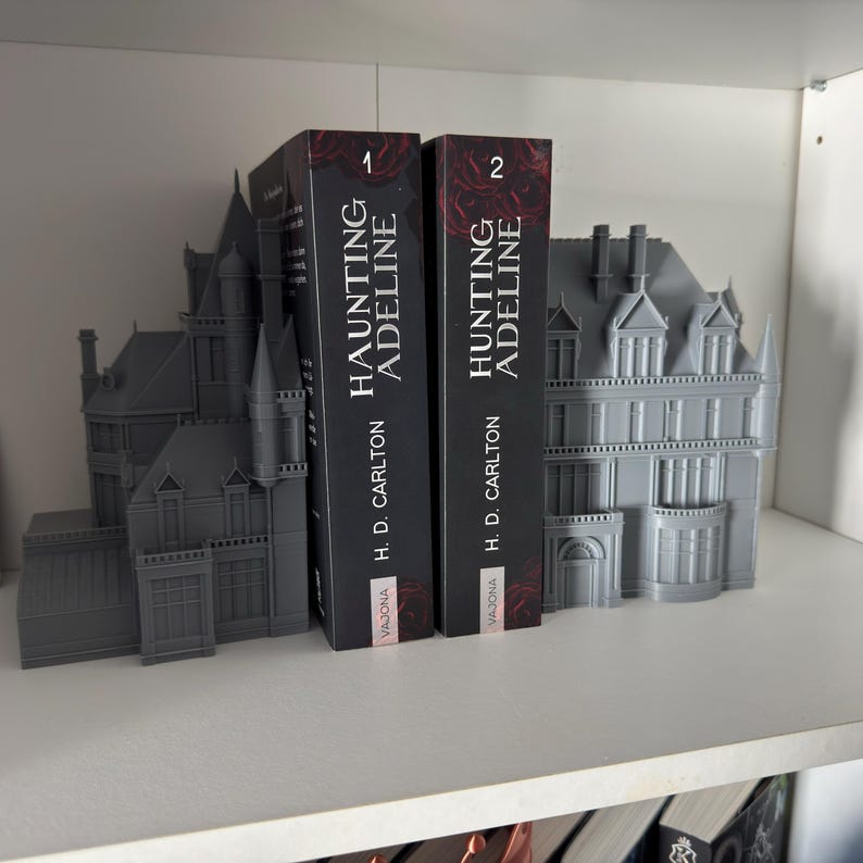 Haunting Adeline Boekensteunen Geïnspireerd Donkere Romantiek Parsons Manor Boekachtige Jacht Adeline Cadeau Idee Landhuis Serre 3D Print afbeelding 8