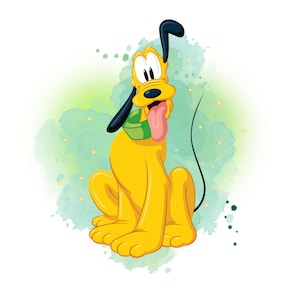 Op de afbeelding: Een cartoon illustratie van Pluto, een gele hond met zwarte oren en een groene kraag, zittend met zijn tong uit. De achtergrond heeft een aquarel wassing van groen en blauw met kleine gele sterren.