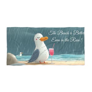 Strandtuch, Möwe Strandtuch, Urlaubstuch, Sommertuch, Küstentuch - Möwe genießt den Regen