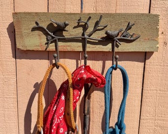Rustic Entryway Wall Mount. Farmhouse. Birds Reclaimed Wood With Metal Hooks.