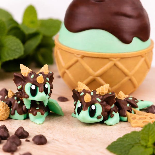 Chocolate Mint Dragon Set: Articulated Fidget Toy, 3D Printed Figure