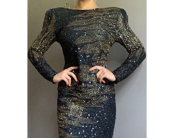 Vestido de festa feminino estruturado de seda com contas de vidro pequeno dos anos 80 preto, vestido vintage com contas de vidro, vestido embelezado dos anos 80, vestido de festa