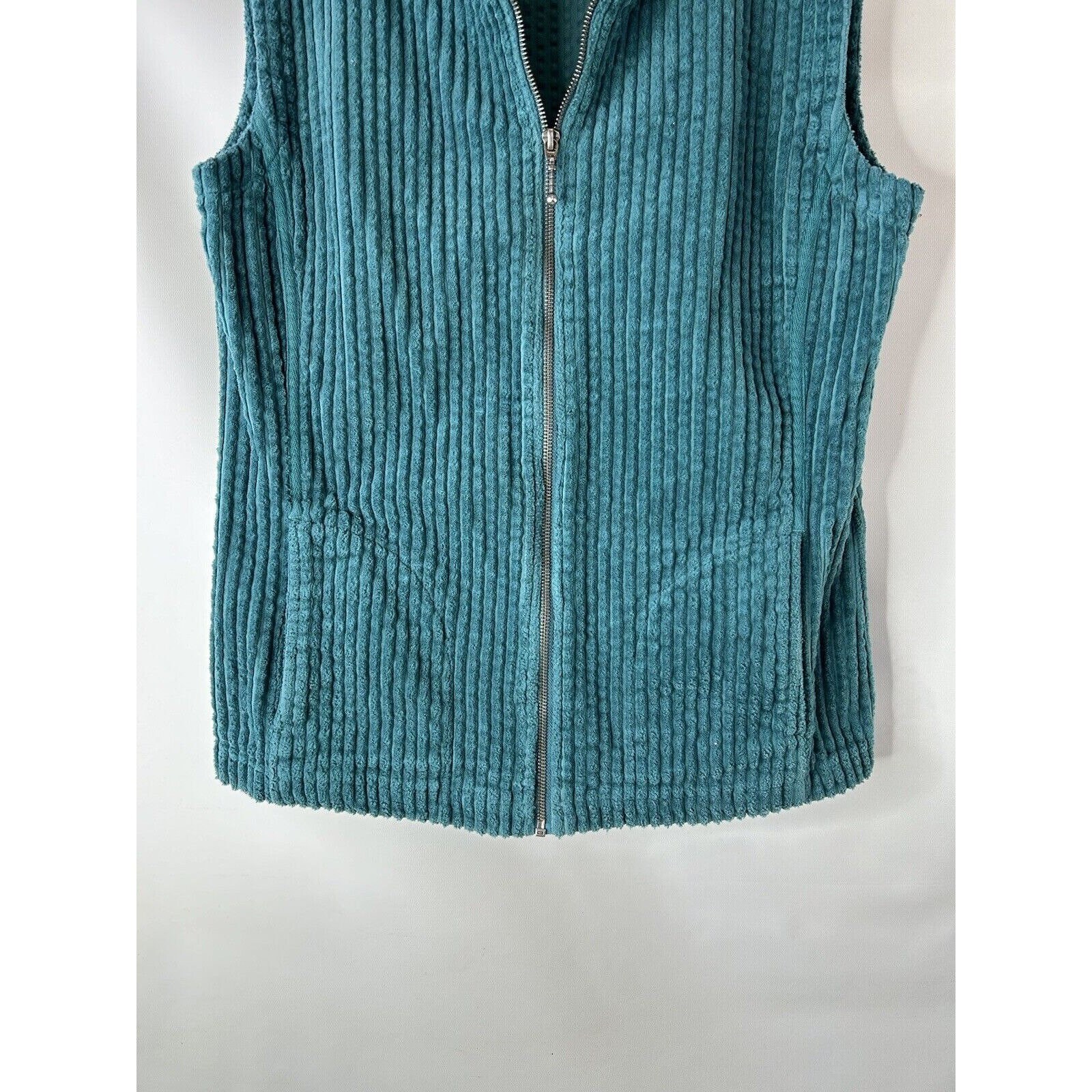 90s Woolrich Womens Large Wide Whale Corduroy Zip Vest Jacket