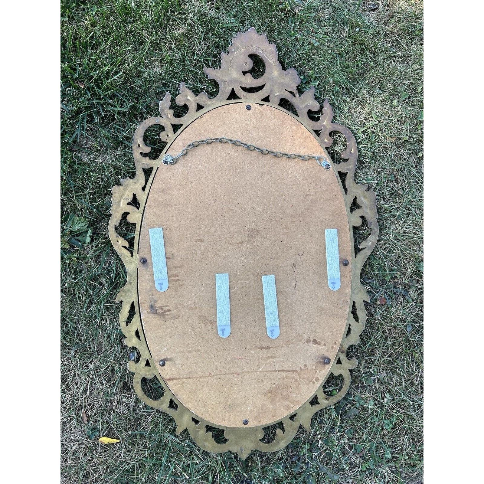 1970s Syroco Ornate Gold Oval Hanging Wall Mirror USA Regency MCM