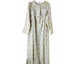 80s Womens 2XL Country Floral Frilly Lace Flannel Nightgown Pajamas, Womens Flannel Nightgown, Vintage Floral Pajamas, Granny Gown