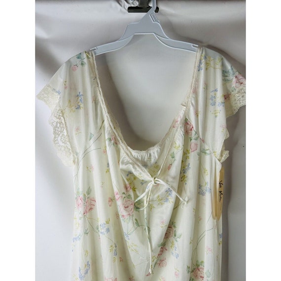 NOS 70s Womens Medium Sheer Nylon Frilly Lace Flo… - image 2