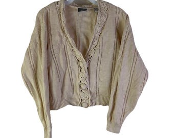 90s Womens Medium Crochet Floral Cropped Cardigan Sweater Cottagecore, Womens Knit Sweater, Vintage Crochet Sweater, Cropped Sweater