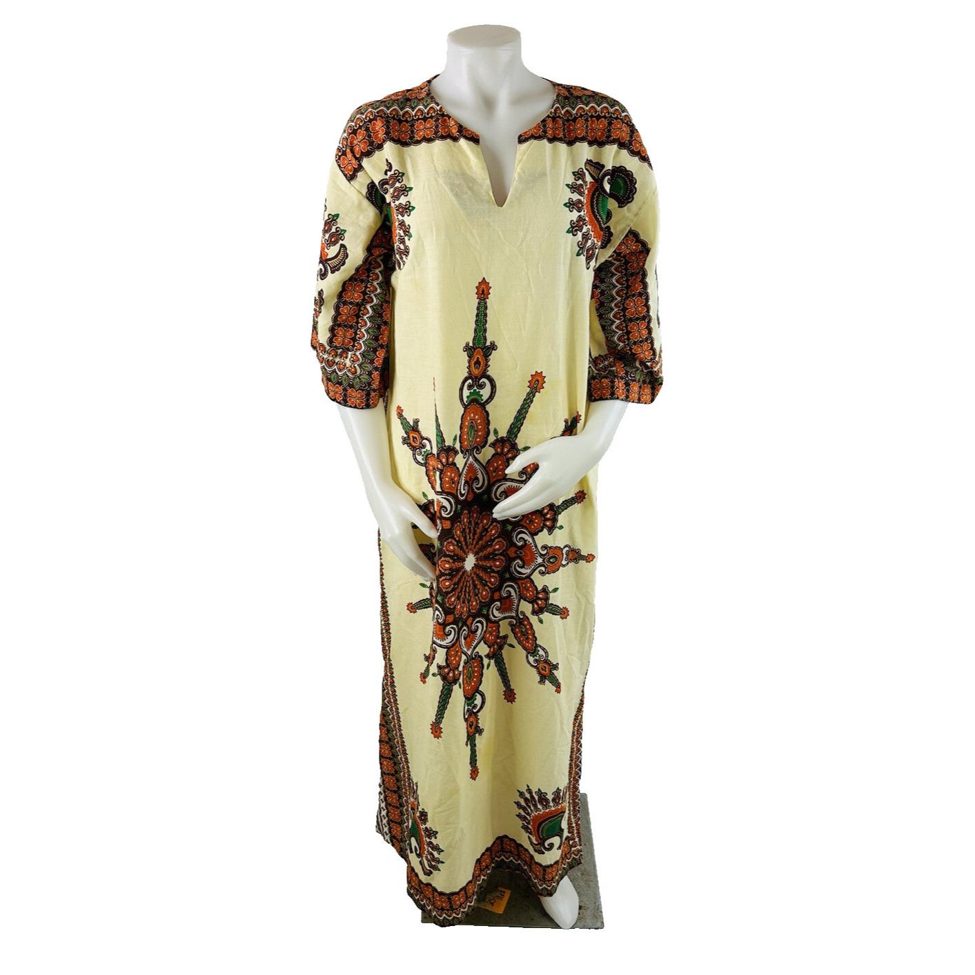 slim fit dress slacks Free Size Peregian Kaftan in Green Festival Print main image 1