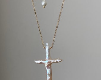 Freshwater Pearl gold filled Necklace Dainty Cross Pearl Necklace Minimalist Necklace lReligious Pendant Necklace