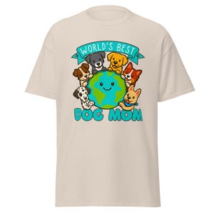 World’s Best Dog Mom Shirt – Cute Cartoon Pups Around Earth Tee, Pet Mom Gift, Dog Lover T-Shirt, Mother’s Day Tee