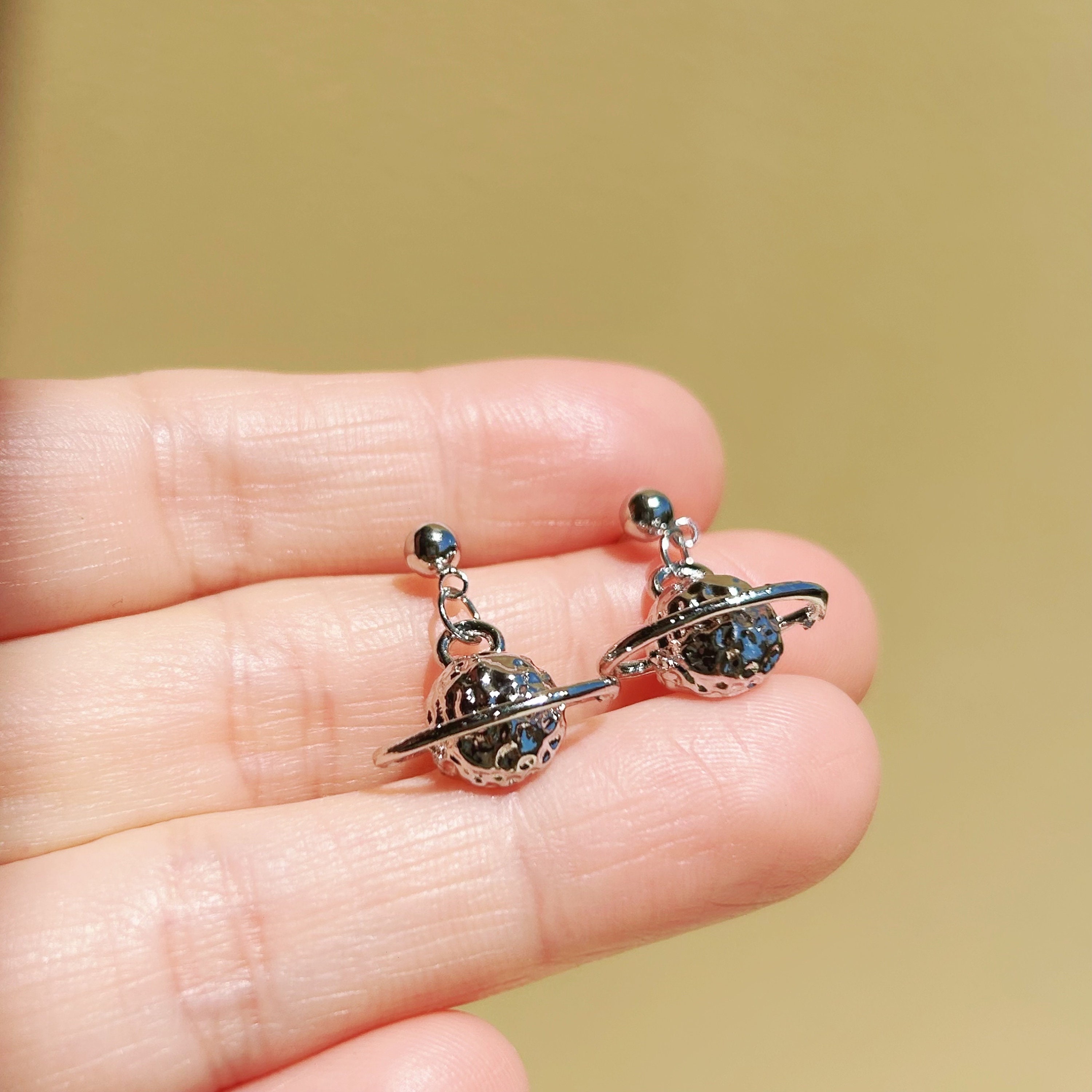 Vivienne westwood orb necklace - Etsy 日本 Vivienne westwood orb necklace - Etsy 日本