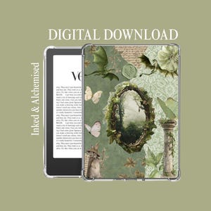 Puede incluir: Funda Kindle de descarga digital con un diseño de fantasía. El diseño combina tonos verdes y beige, con imágenes de mariposas, dragones y un paisaje forestal. El texto en la funda dice "DIGITAL DOWNLOAD" e "Inked & Alchemised".