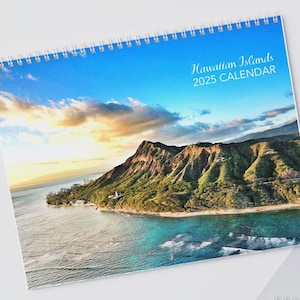 Hawaii Calendar 2025 | Small Wall Calendar | 2025 Wall Calendar | Picture Calendar 2025 | Hawaiian Islands Calendar | Hawaiian Gift