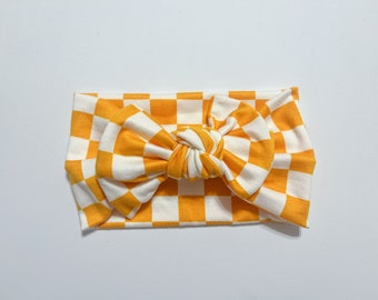 Tennessee Vols Bow/ Baby Tennessee accessories University of Tennessee game day. Orange and white checkered  hair bow. Tn hair bow.