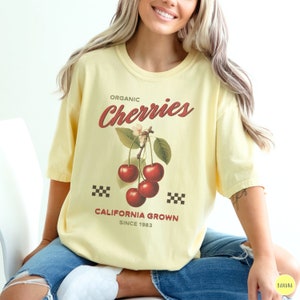 Cherry T-shirt, Vintage Cherry Tee, Retro Fruit Shirt, Summer T-shirt, Vintage Graphic Tee, Retro Comfort Colors Tee, Trendy Oversized Shirt Banana