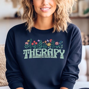 Ergotherapie Sweatshirt OT Crewneck Sweatshirt Ergotherapeut Geschenk Spezialpädagogik Lehrer OT Abschlusstherapie Geschenk