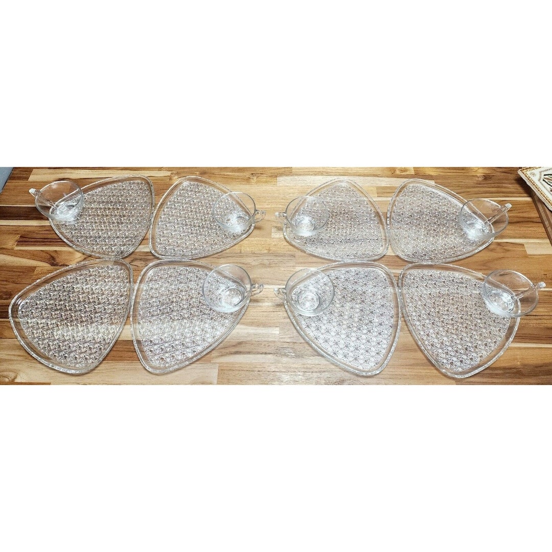 Anchor Hocking Daisy Button Triangle Clear Glass Snack Plate Etsy