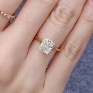 1.5 CT Cushion solitaire lab grown diamond ring, 14k white gold Cushion pinched shank wedding ring,Engagement Cushion solitaire ring for her