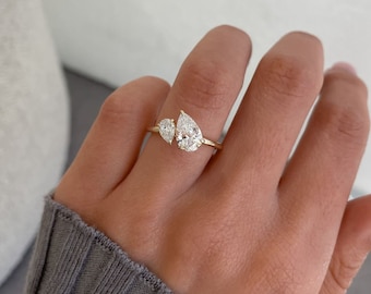 2.5 CTTW Pear shape two stone wedding ring, 14k yellow gold pear shape north south cross lab diamond ring, unique toi moi anniversary ring