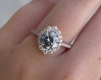 2 CT Round Halo Diamond Cluster Wedding Ring, 14k Yellow Gold Round Cluster Engagement Ring, Round Halo Diamond Wedding Diamond Ring For her