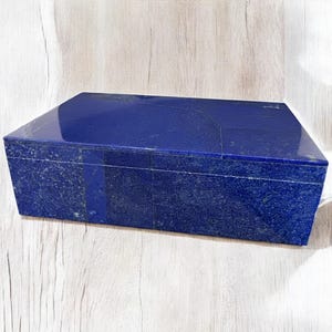 High-Quality Beautiful Lapis Lazuli Handmade Jewelry Box Size-L, Unique Storage, Gift Idea, Brand New.