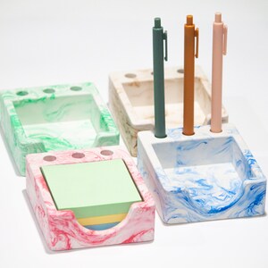付箋ホルダー、デスクオーガナイザー用3x3ノートスタンド、コンクリートオフィスデスク装飾、ホームオフィス用品、デスクセット、同僚への新入社員ギフト