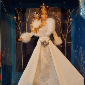 Muñeca Barbie Holiday Visions