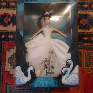 La muñeca Barbie cisne