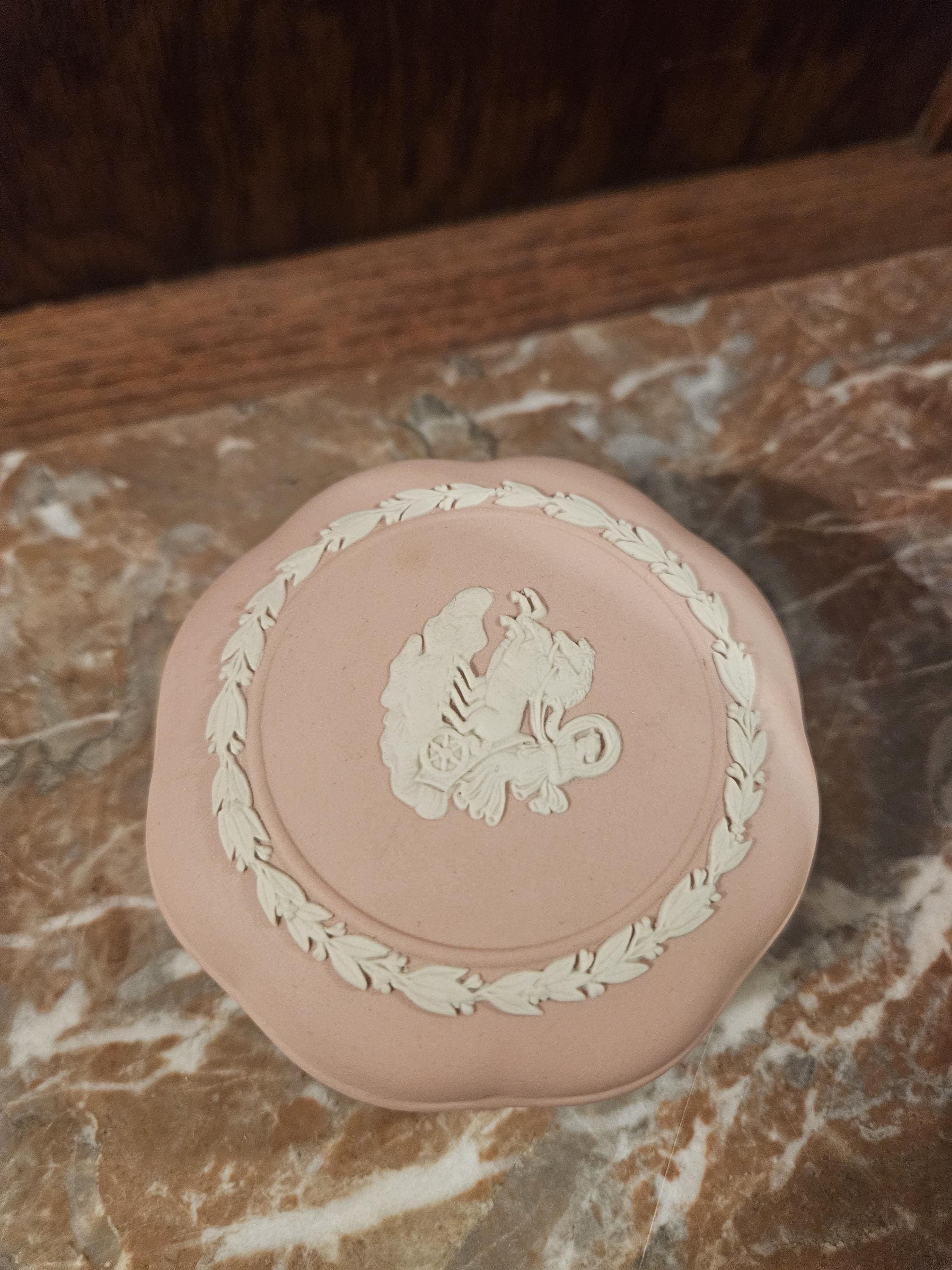 Lilac Wedgwood - Etsy