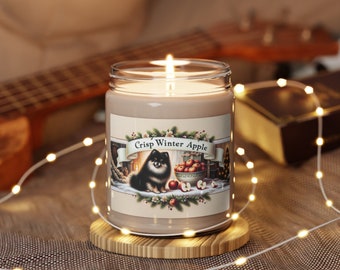 Pomeranian 'Crisp Winter Apple' Scented Soy Candle