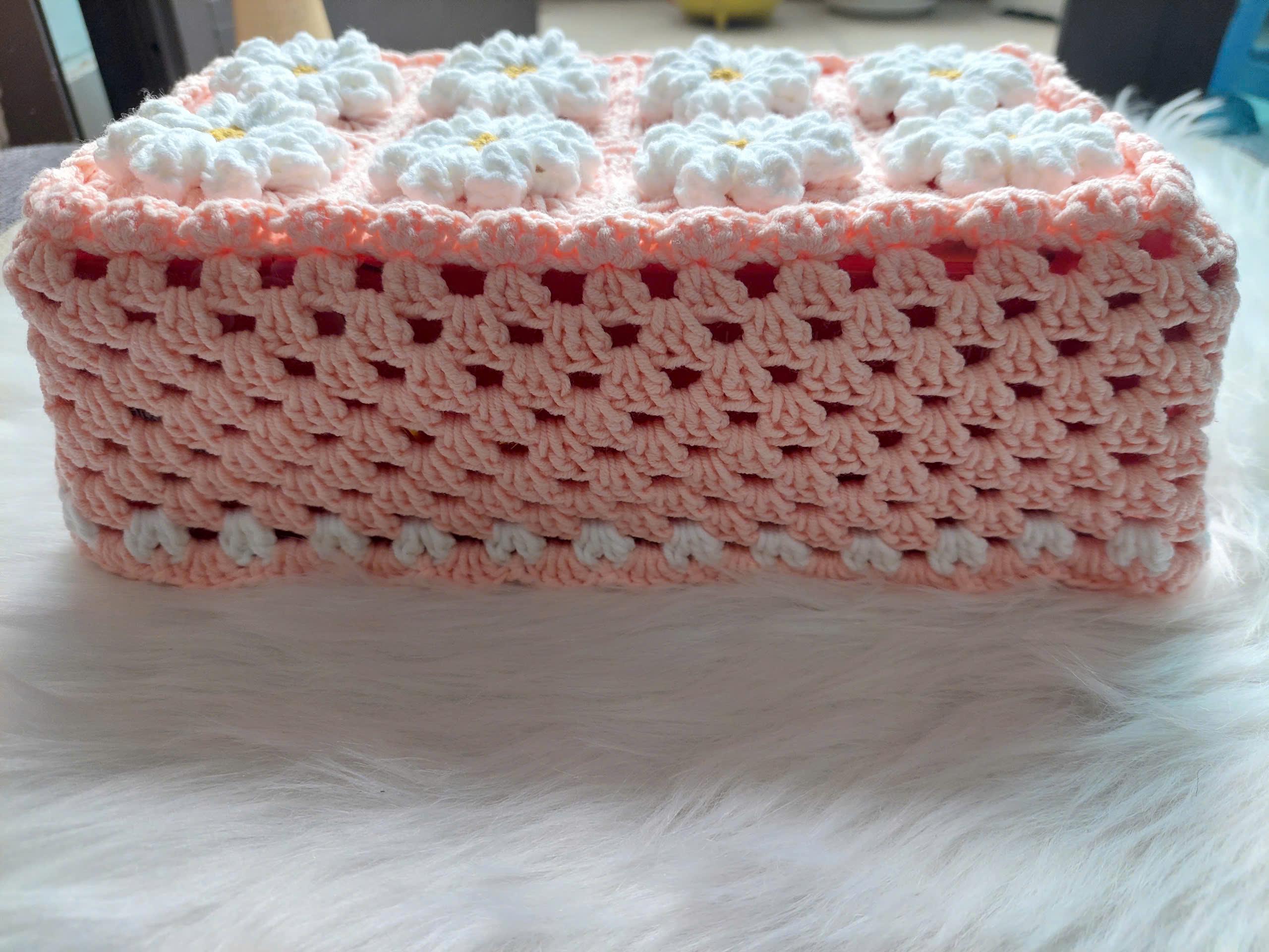 かぎ針編みの 3D デイジー フラワー ピンク ティッシュケースカバー