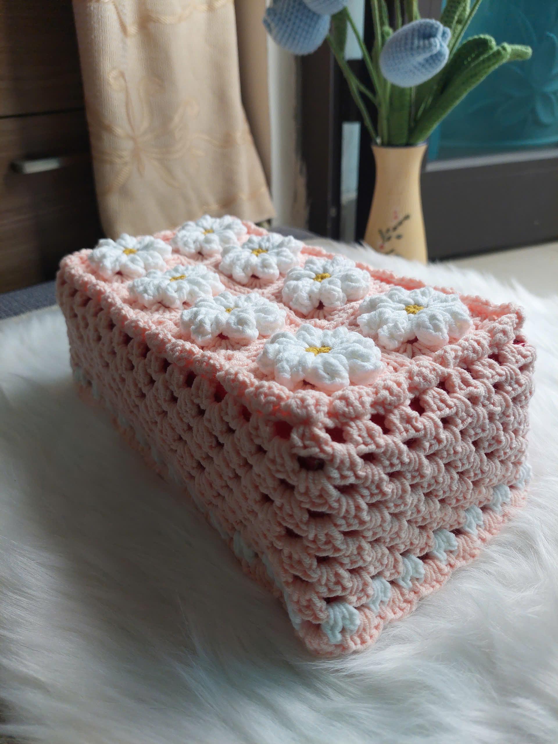 かぎ針編みの 3D デイジー フラワー ピンク ティッシュケースカバー