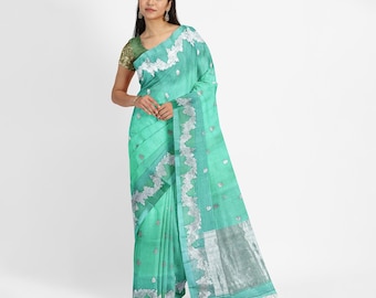 Sari de seda de organza Banarasi Kora - Verde pista, borde Zari festoneado, telar manual